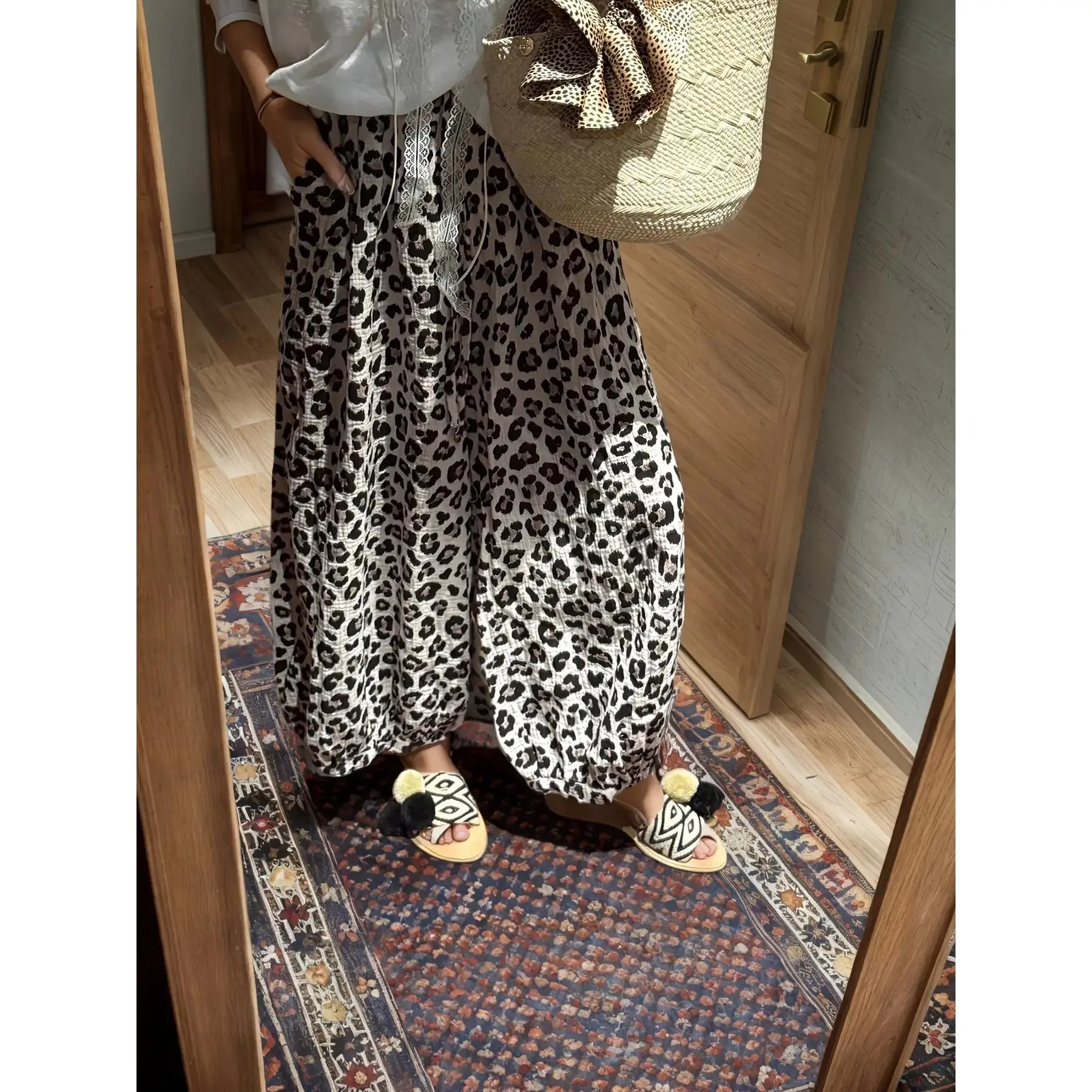Women's Leopard Print Cropped Wide-Leg Pants, 2026 New Style, Fashionable-Waist Commuter Loose Fit Casual Breathable-Quality Women's Clothing