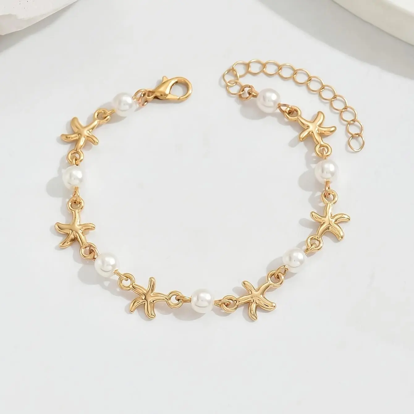 Women's Elegant Nautical Starfish Bangle - Minimalist Costume Jewelry Bracelet with Beaded Stars for Casual Beach Wear