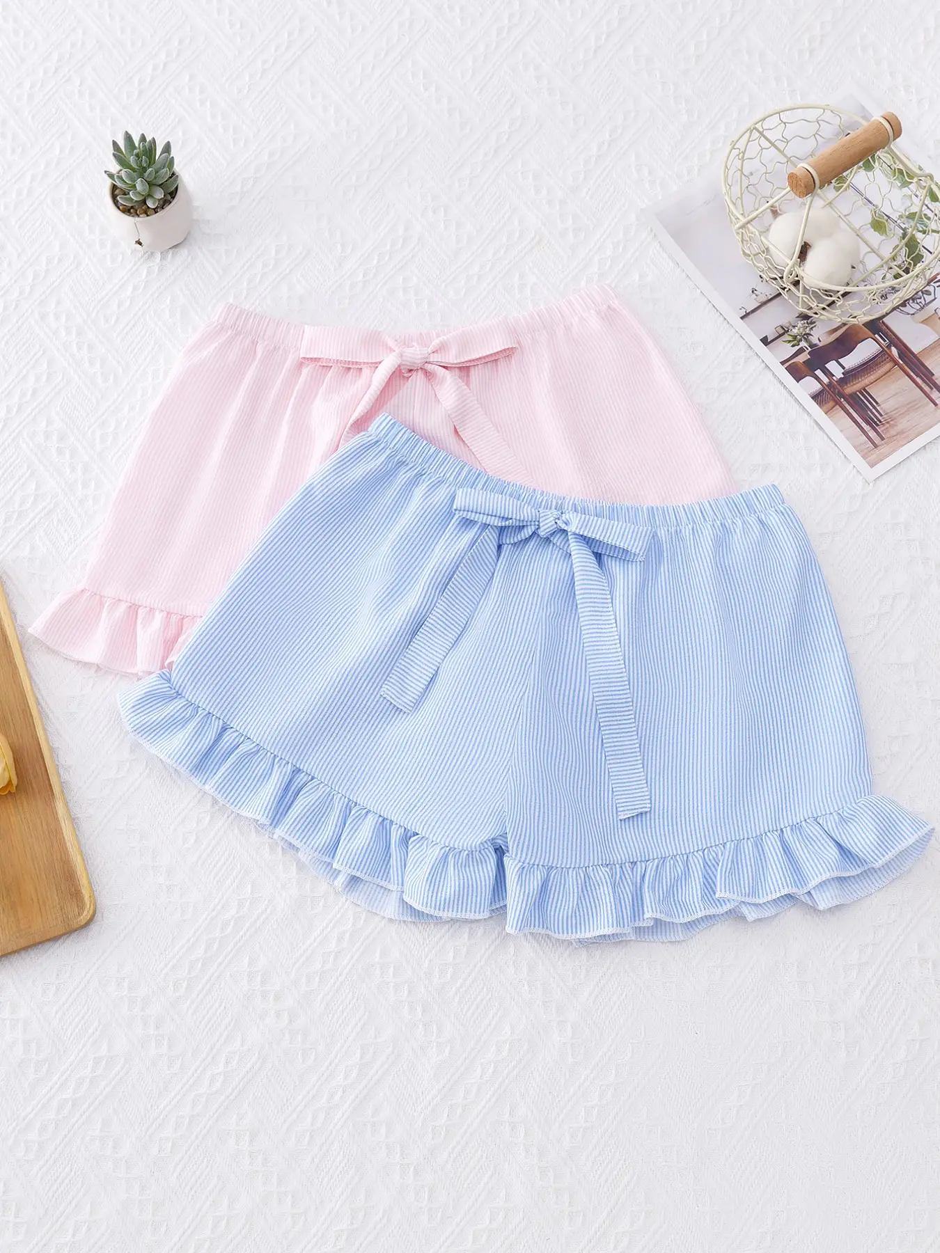 2-Piece Women's Casual Comfortable Shorts Pajama Set, Ideal for Spring and Summer, Fitted Solid Pattern Home Wear Loungewear Sleepwear Pants