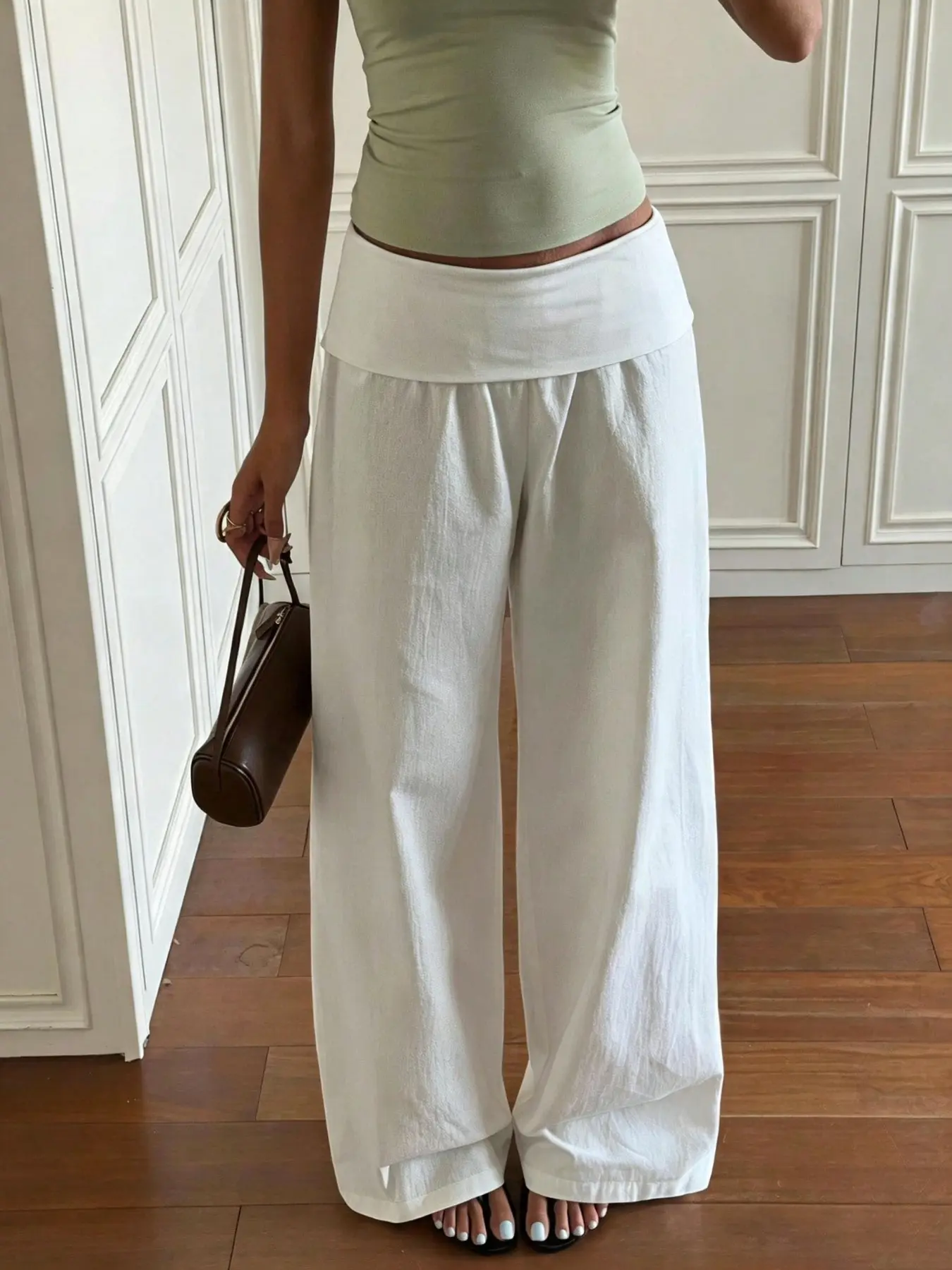 Women's White Fold Over Waist Wide Leg Pants, Casual Loose High Waist Flowy Palazzo Trousers, Soft Breathable Lightweight Bottoms, Trendy Relaxed Fit Beach Vacation Outfit, Versatile Summer Lounge Wear for Daily Travel Holiday Streetwear, Elegant Solid Co