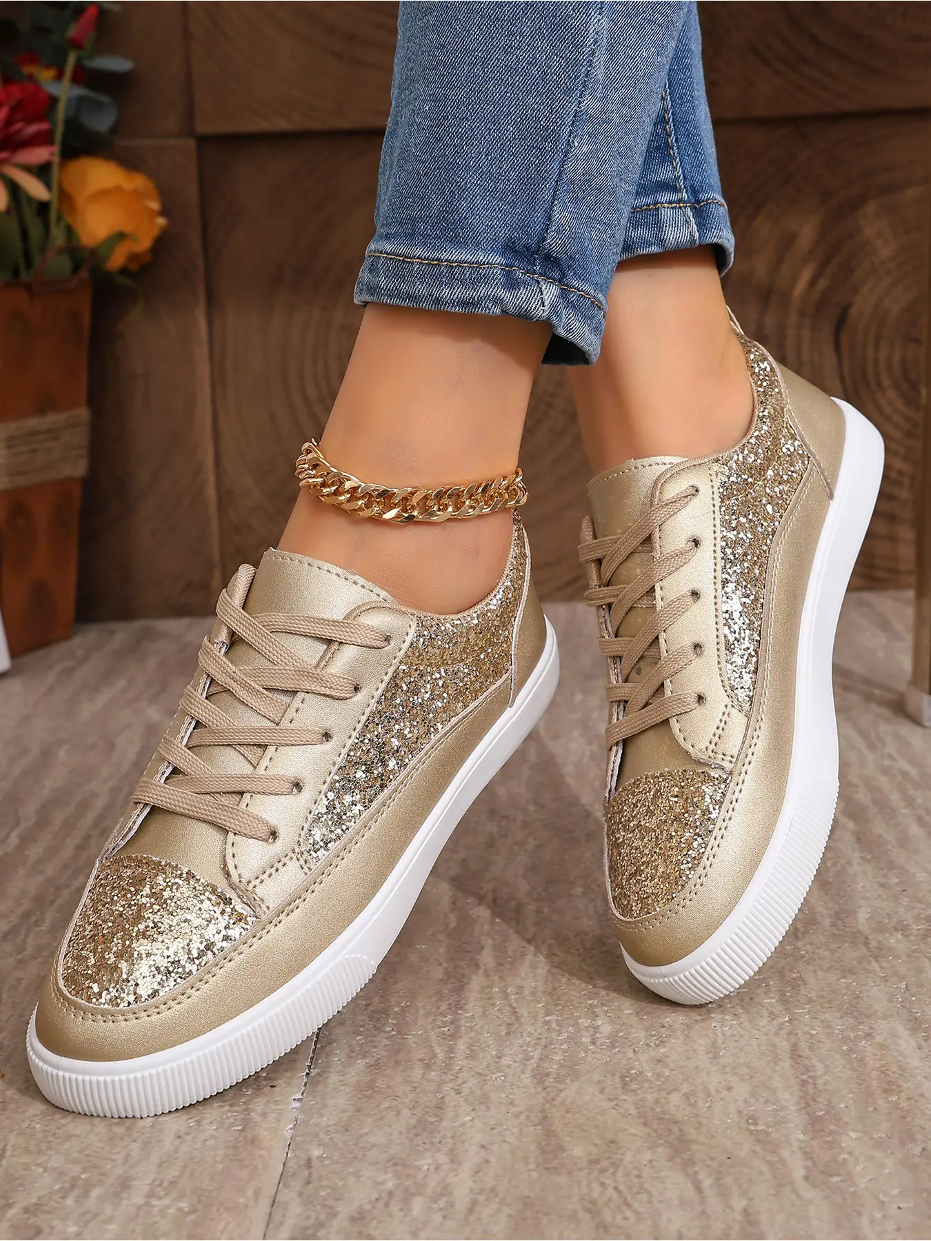 Women Glitter Patch Lace Up Casual Sneakers, Casual Round Toe Flat Sole Footwear For Daily Casual Wear