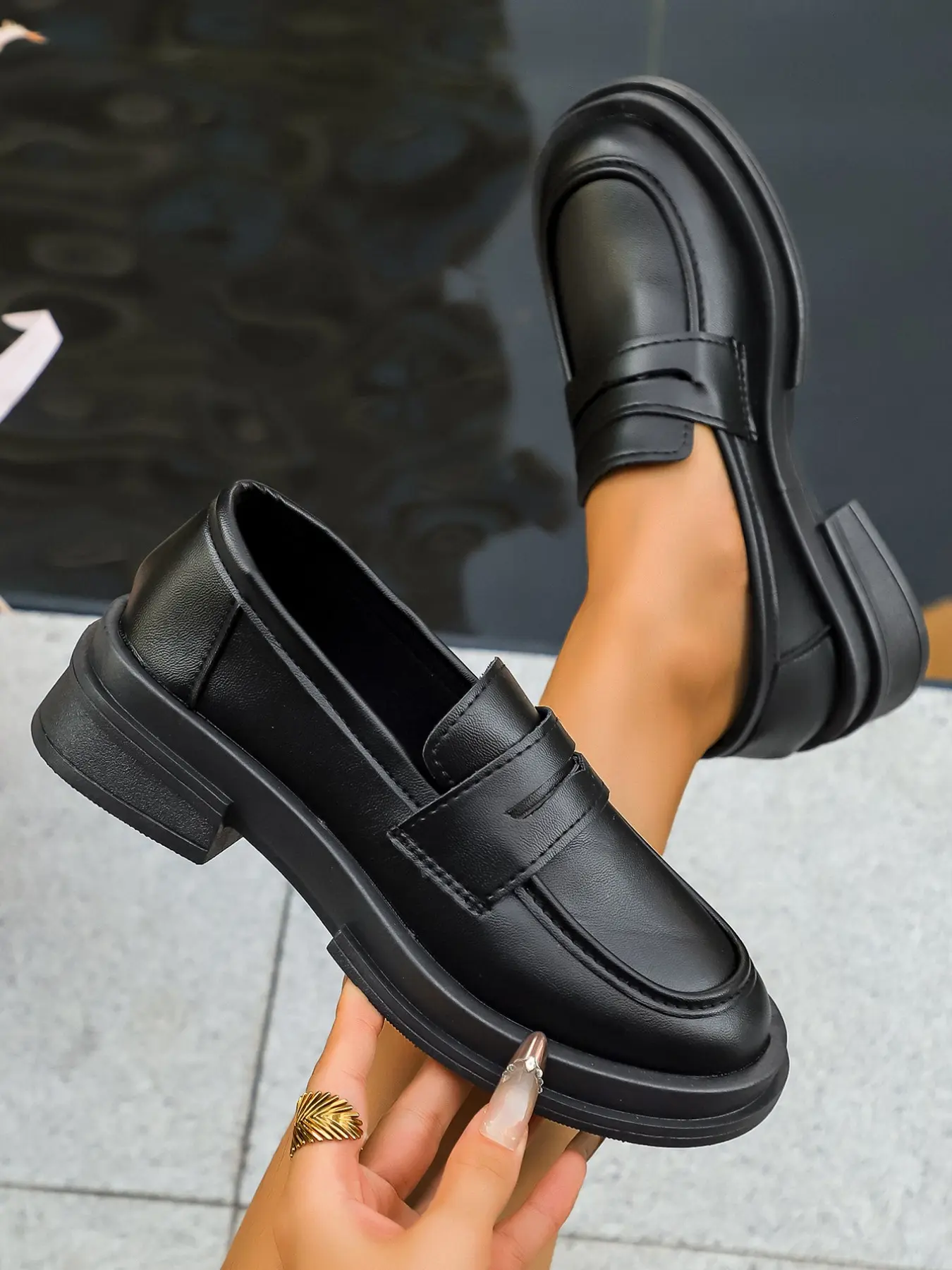 Korean Style Low Heel Low Top Loafers for Women, Soft Breathable Slip-On Shoes, Simple Solid Design, All-Season Casual Footwear for Office and Students