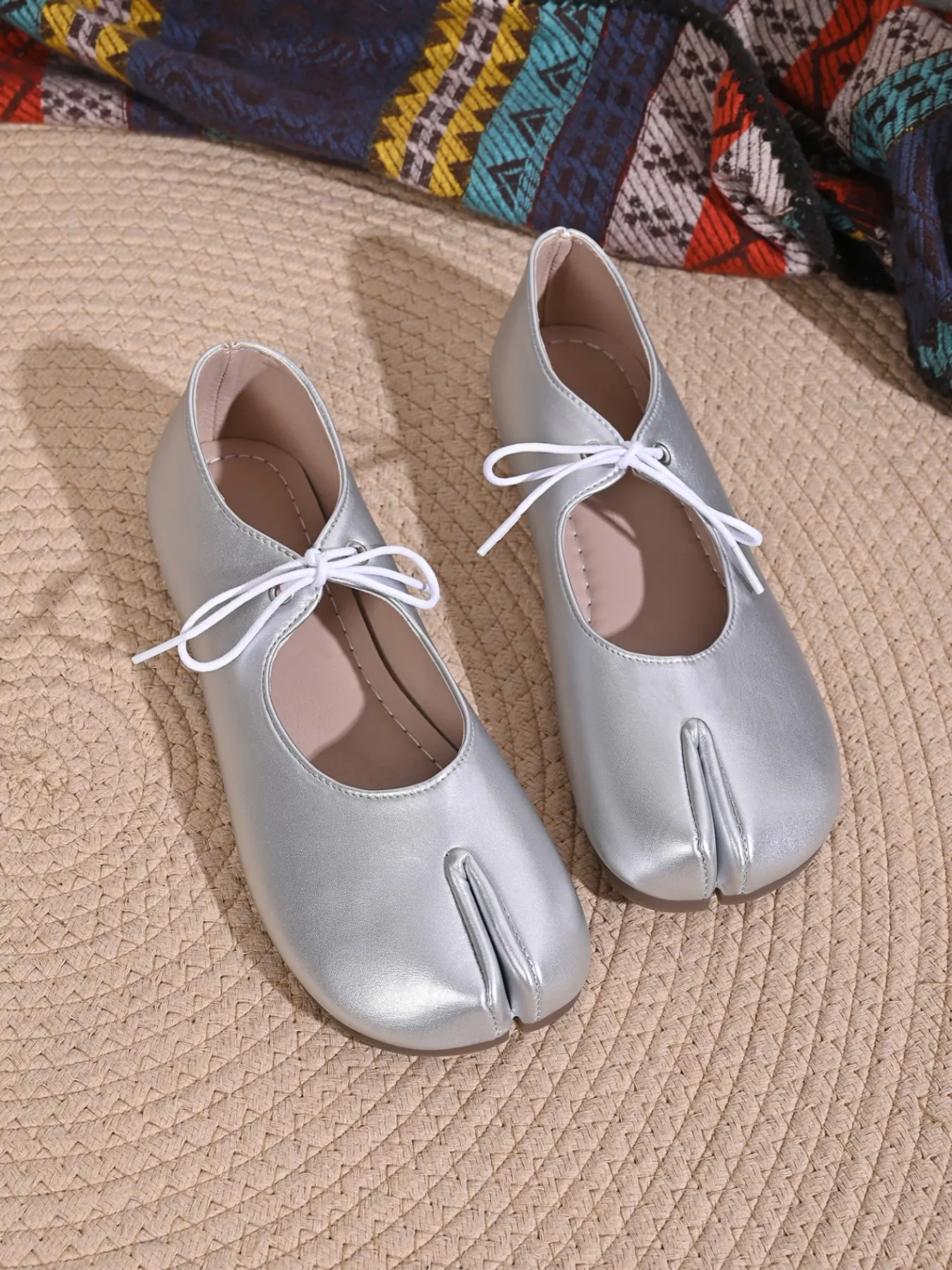 Women Split Tabi Toe Lace Up Ballet Flats, Round Cutout Bow Tie Slip On Casual Flat Shoes, 2 Colors Silver Black