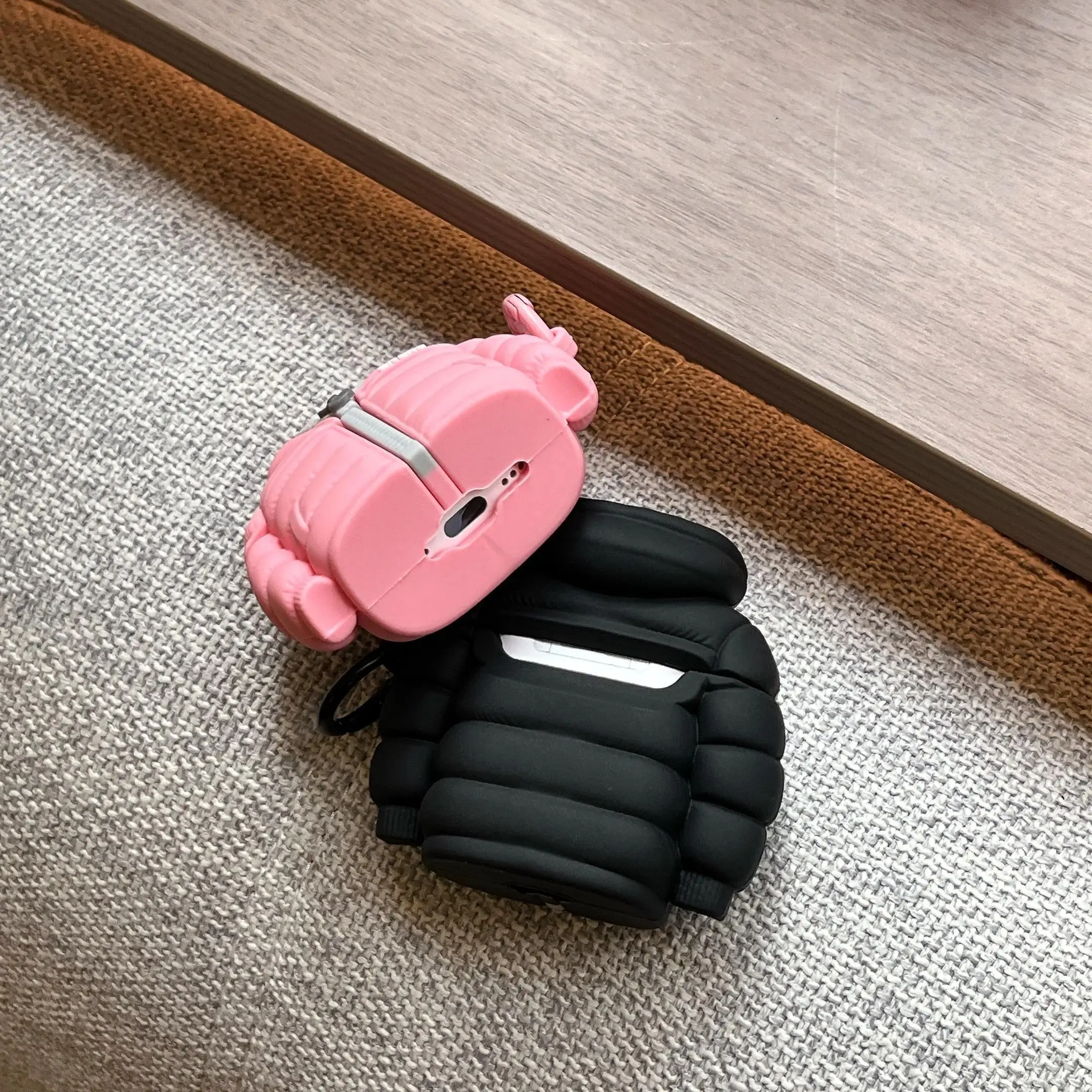 Cute Down Jacket Design Wireless Bluetooth Earphone Case - Shockproof Durable Protective Cover for AirPods 1/2/3/4/Pro/Pro2, Compatible with In-Ear Earbuds & Wireless Earphone Fit Devices, Compatibility, Multi-Model, Lightweight, Black (Includes Hanging R