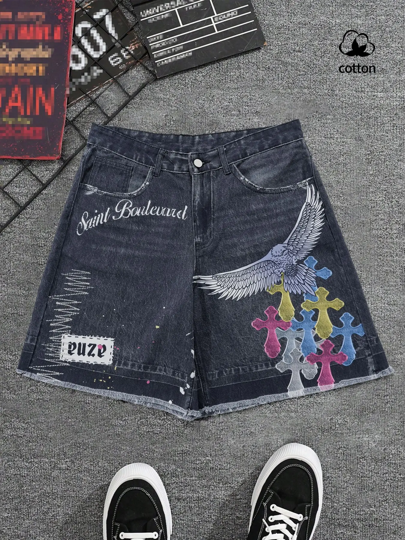 Casual fashion jean: Genesis printed, Oversized denim shorts, An essential mid-length pants for American retro trendsetters, featuring star-print casual jeans, American street style Streetwear, everyday denim wear