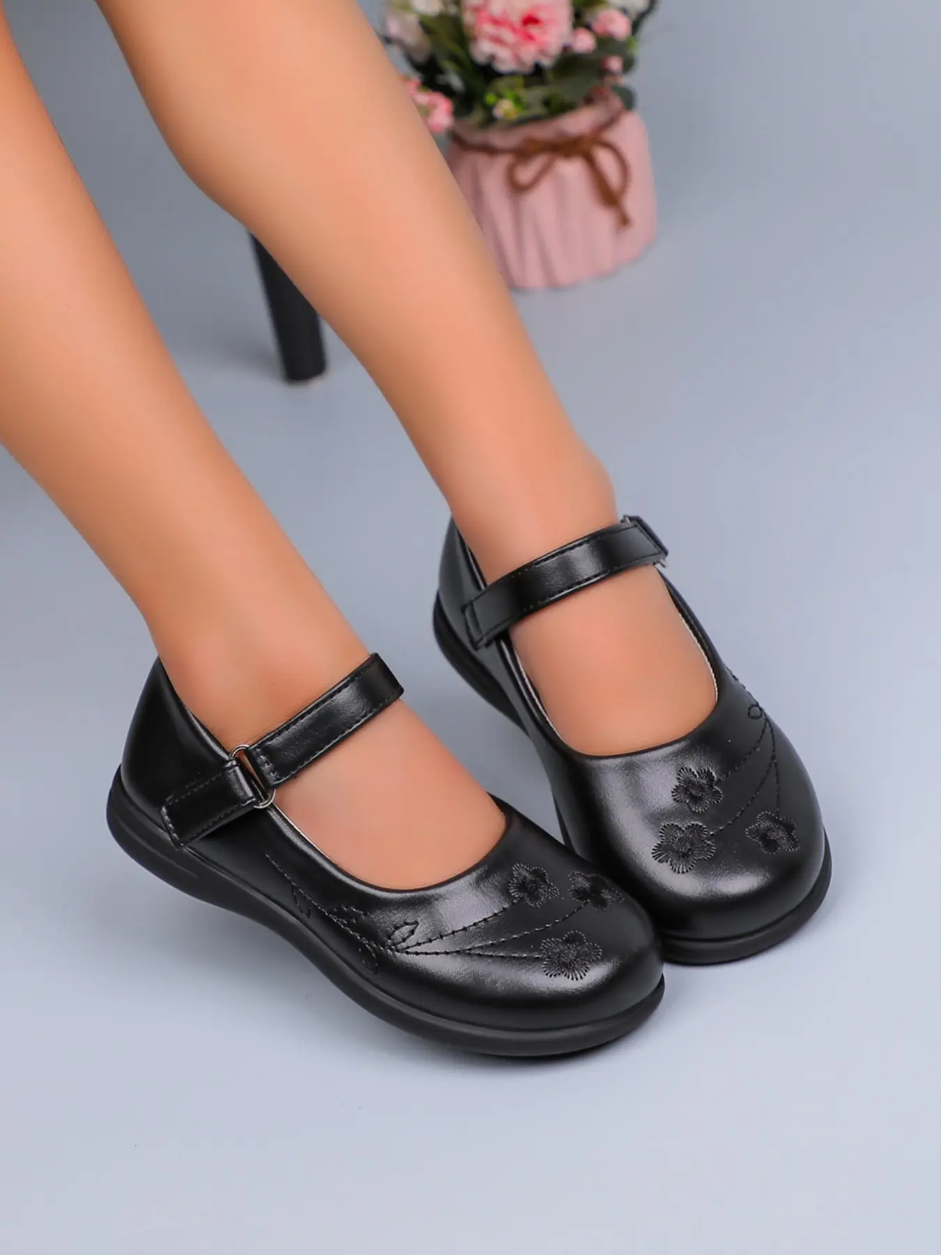 School Uniform Classic Mary Jane Shoes, Lightweight Breathable Non-Slip Soft Sole, Embroidered Floral Design, Daily Wear Fashion