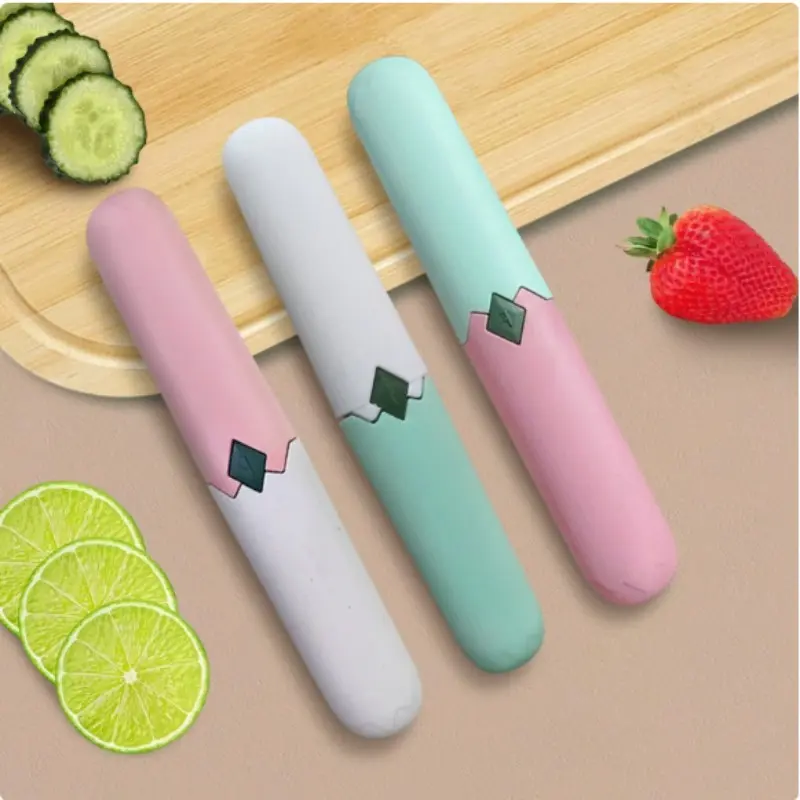 Two-In-One Fruit Peeler Knife, Stainless Steel Blade, Portable Outdoor Picnic Apple Peeler, Quick Peel, Compact Design, Easy to Carry
