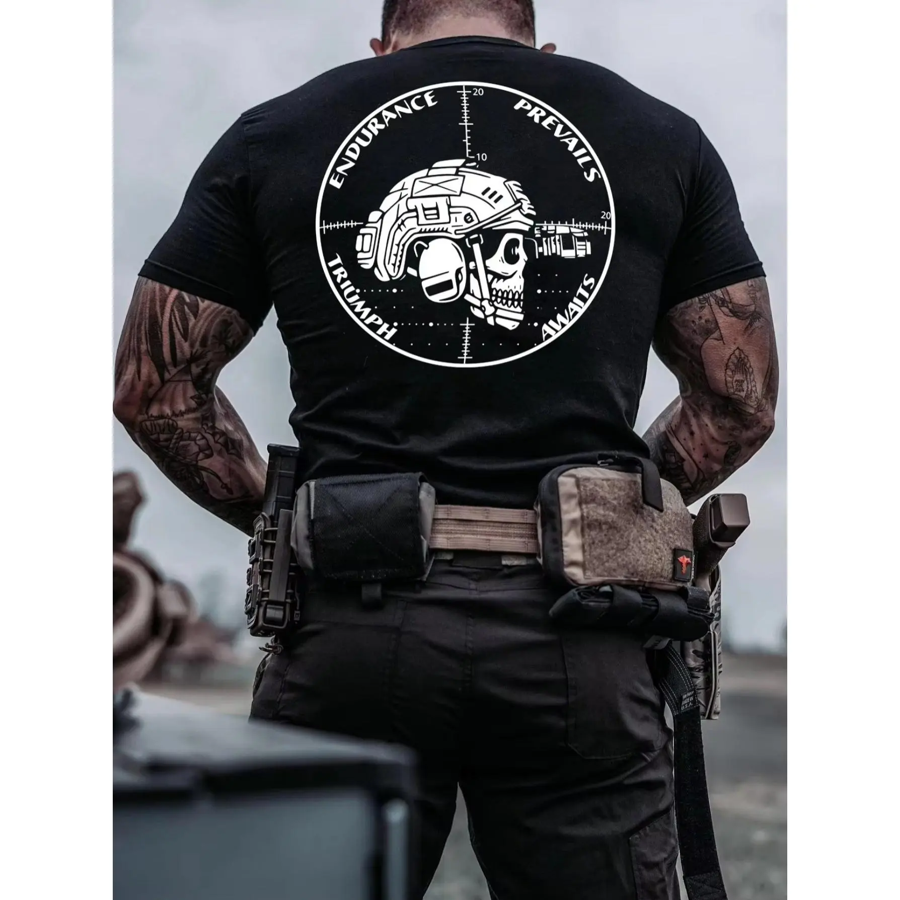 Men'S Tactical Pattern T-Shirt, with Tactical Skull And Rifle Print, All-Season Casual Street Style Tee.Short Sleeve Crew Neck, for Training And Leisure Wear.Unisex, Collectible T-Shirt