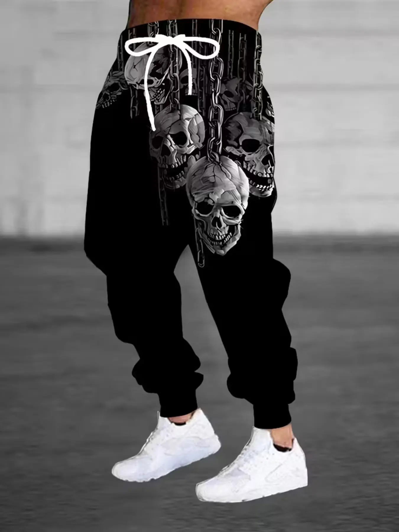 Halloween Horror Sweatpants, Gothic Skull Chain Costume Pants, Shocking Dark Party Joggers, Loose-Fit All-Over Print, Casual Style