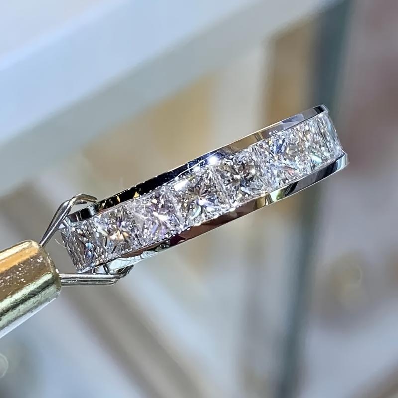 Luxury Stainless Steel Eternal Ring 4mm Round Square Cubic Zirconia Setting Engagement Wedding Jewelry For Gifting