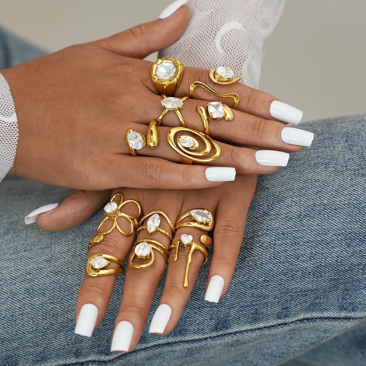 1pc 18K Gold Plated Geometric Line Zircon Open Ring for Women, Stainless Steel Adjustable Stackable Trendy Minimalist Statement Jewelry, Elegant Chic Birthday Holiday Anniversary Gift for Girlfriend Sister Bestie Gold-Plated Striped Couple Stacking