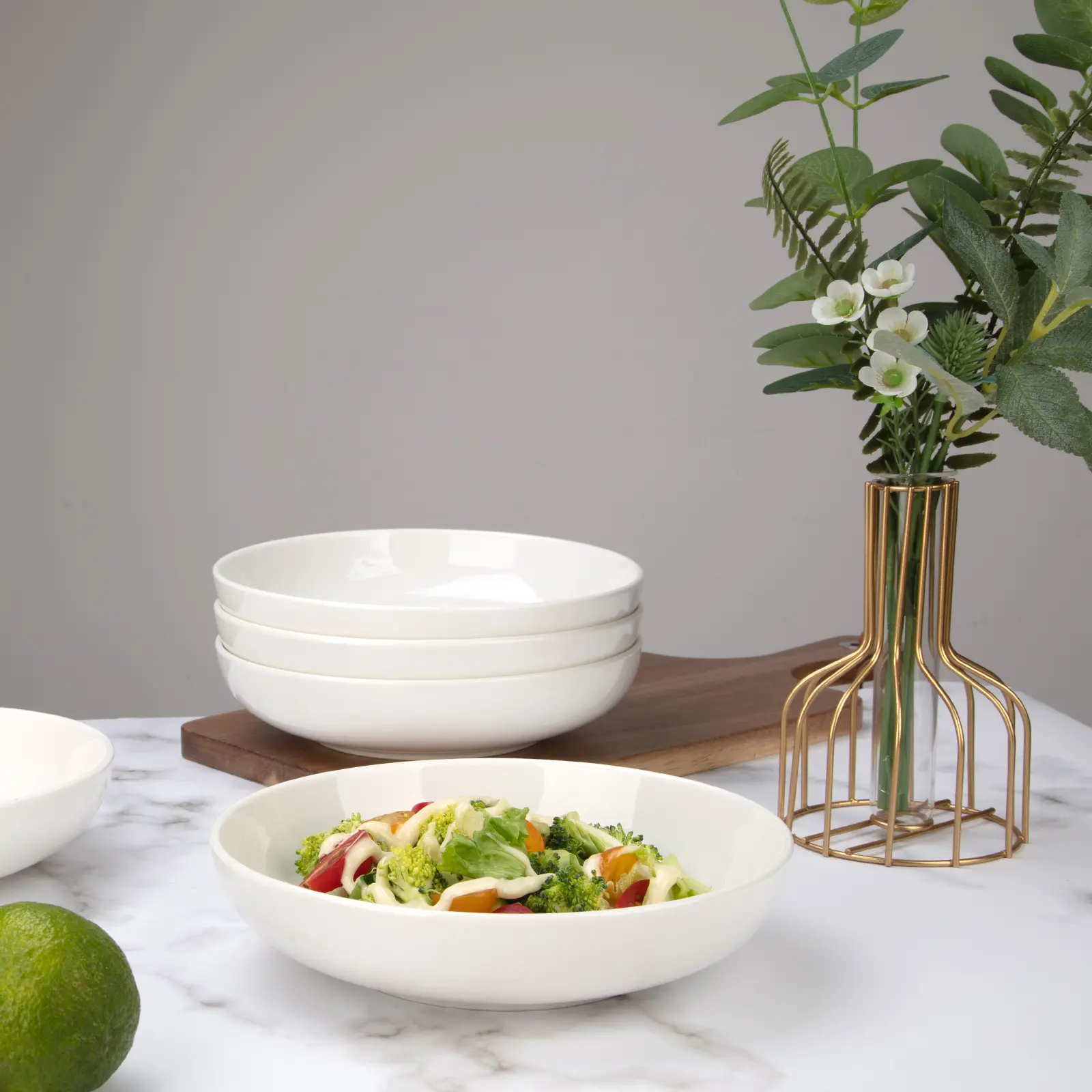 Set of 6 White Porcelain Dinner Plates, 8 Inch Ceramic Plates for Pasta, Salad & Dessert – Microwave & Dishwasher Safe, Stackable for Easy Storage