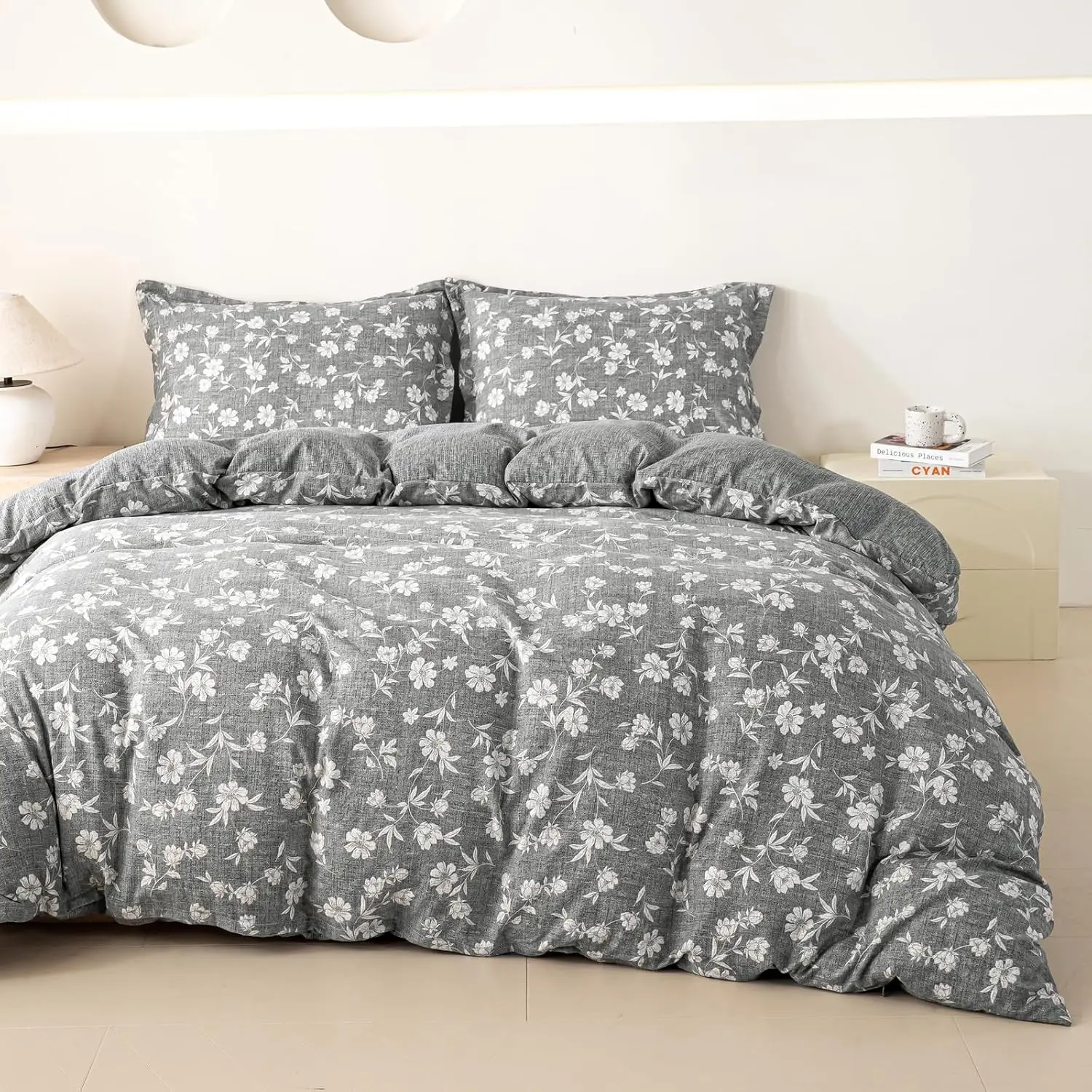 Floral Print Grey Queen Size Duvet Cover Set - 3-Piece Breathable Home Bedding with Nature Motifs, Prewashed Cotton-Like Soft, 1 90x90in Zipper Closure Duvet Cover & 2 Pillow Shams for Bedroom Use, Comforter Not Included