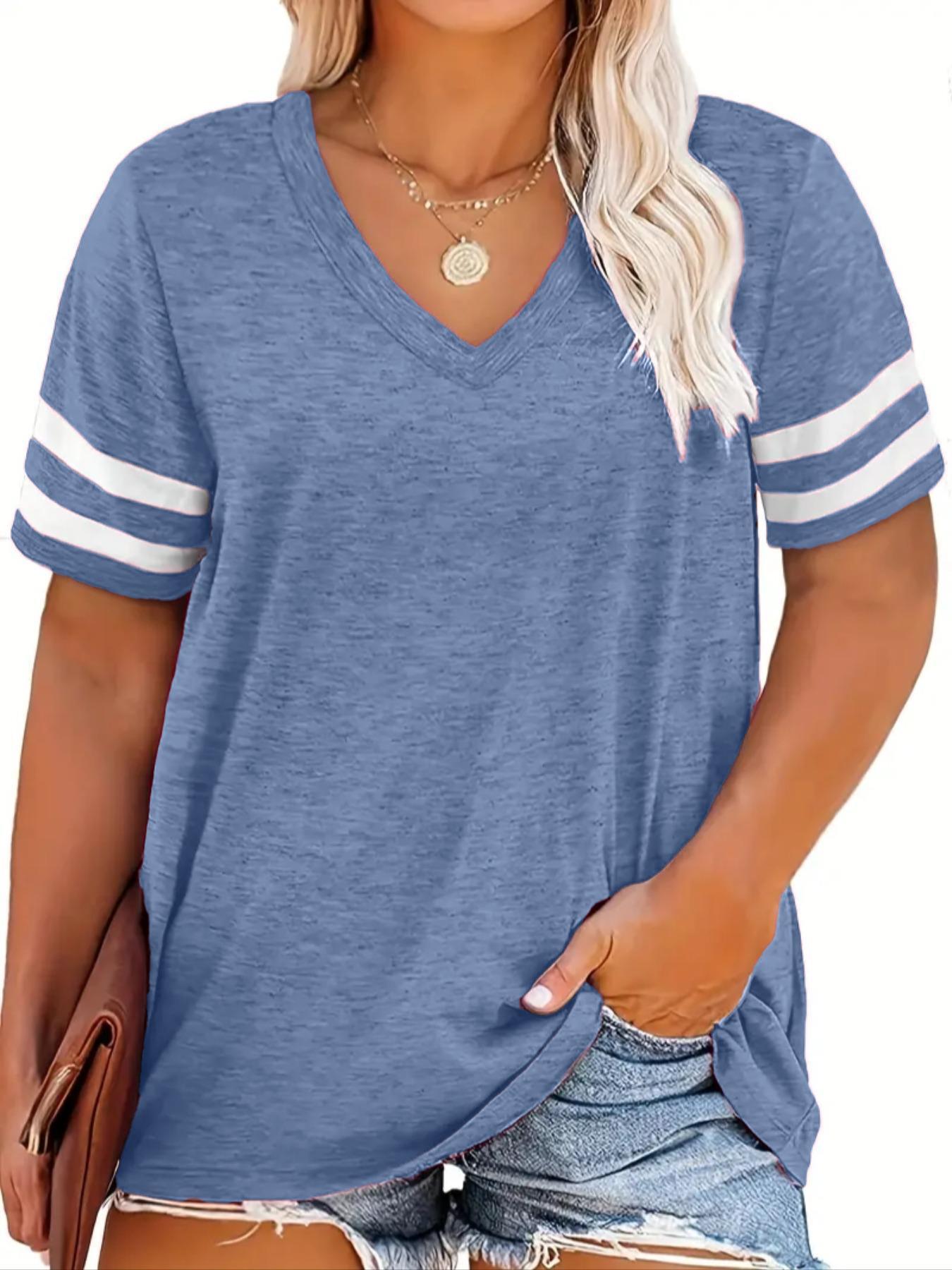 Plus Size Contrast Striped Print V Neck Knit Tee, Casual Short Sleeve Fitted T-shirt for Summer, Women's Plus Clothing for Daily Wear, Cute Tops, Womenswear