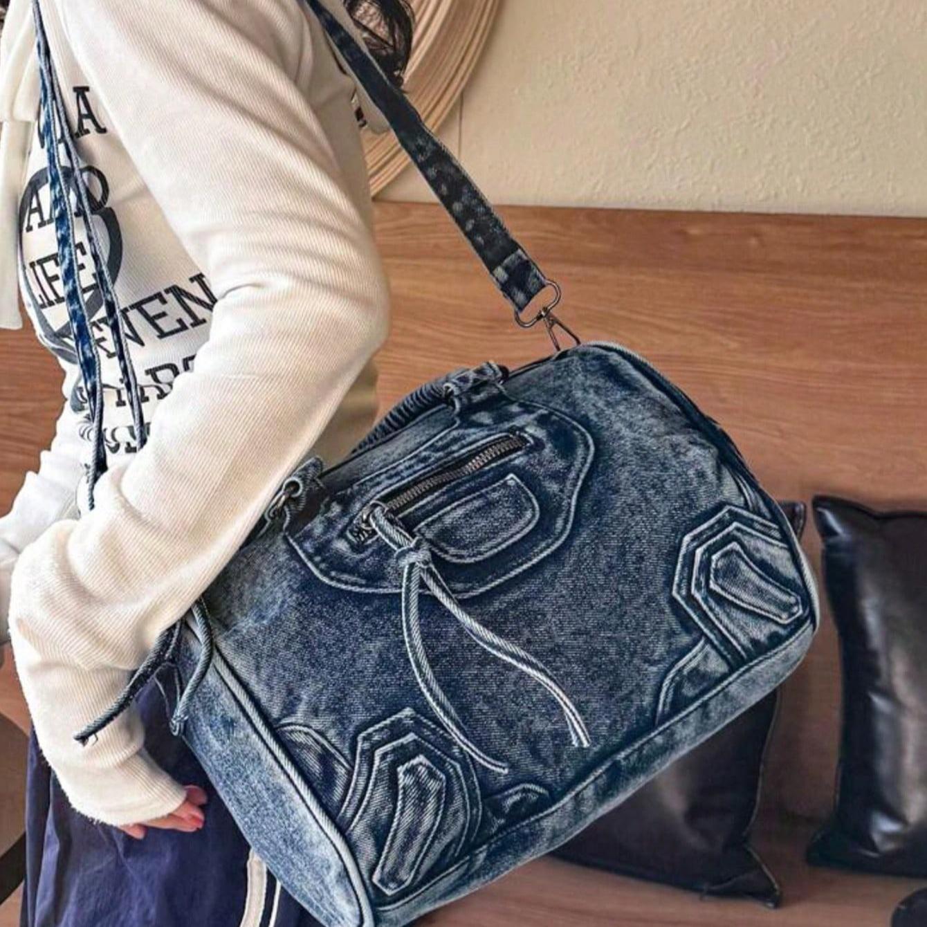 Trending 2026 Vintage Washed  Messenger Bag, Casual Y2K Style Shoulder Bag Double Handle Handbag Spacious Practical Crossbodybag Computer Bag Fashionable Street Bag Suitable for Work Commuting, Shopping, Travel and Back To School