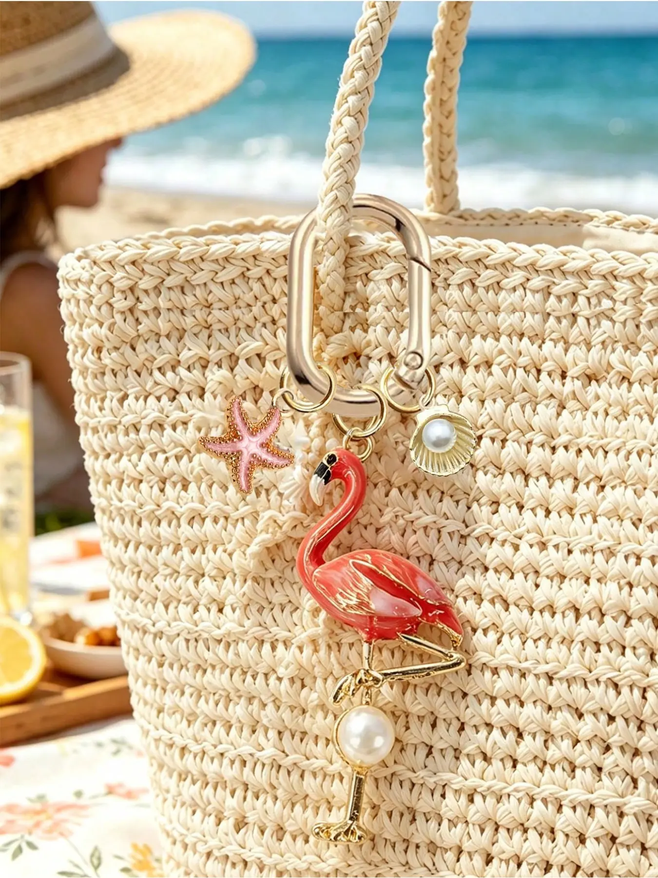 Creative flamingo pendant featuring starfish and shells, an ocean-inspired zinc alloy keychain with a lucky flamingo-shaped enamel alloy pendant; lightweight, luxurious, perfect for decorating your earphone case