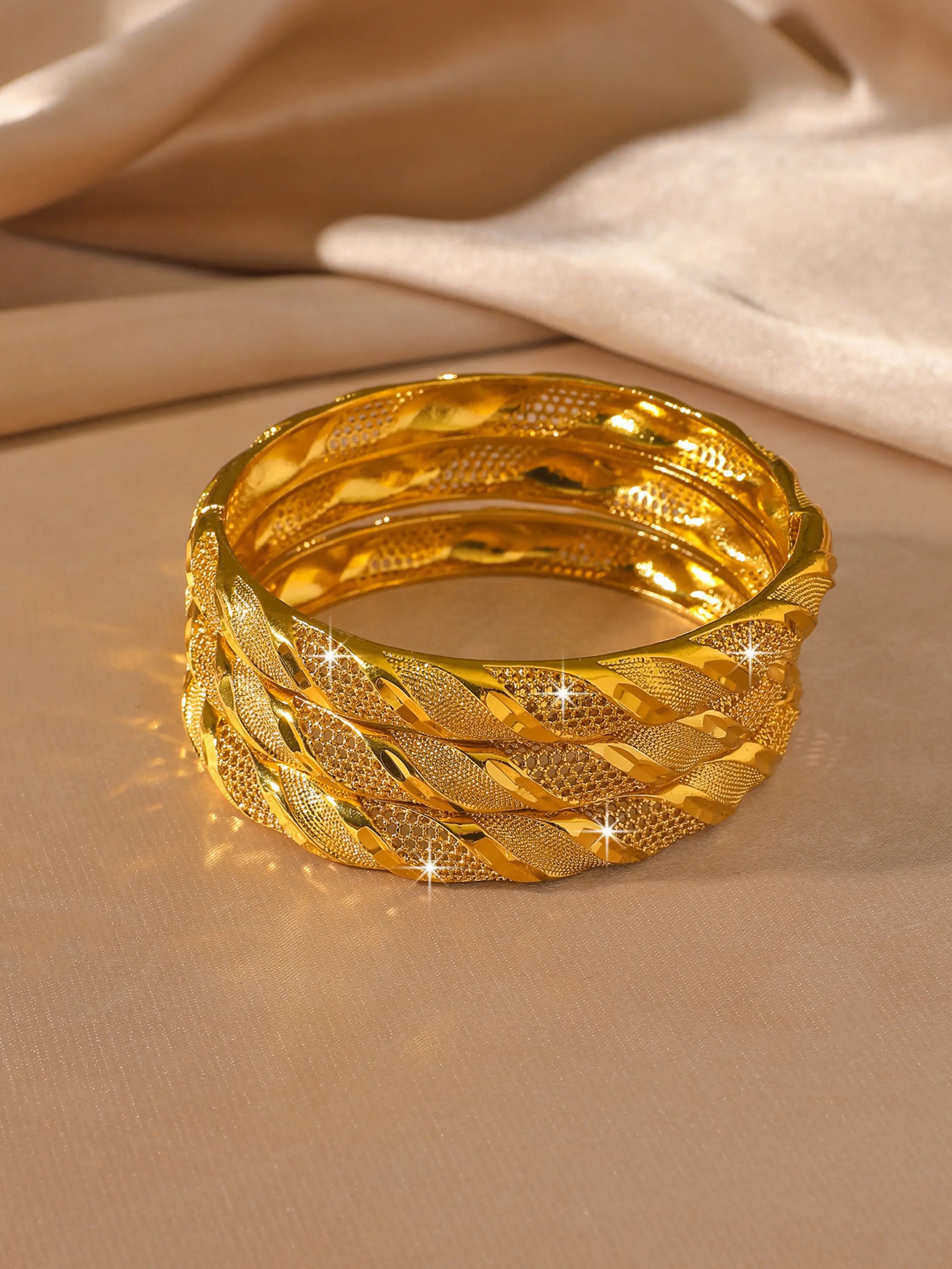 3 Piece Set 24k Gold Plated Copper Link Bracelets, Dubai Style Ethnic Pattern, Luxury Wedding Jewelry, Wrist Jewelry, Elegant Party Accessories