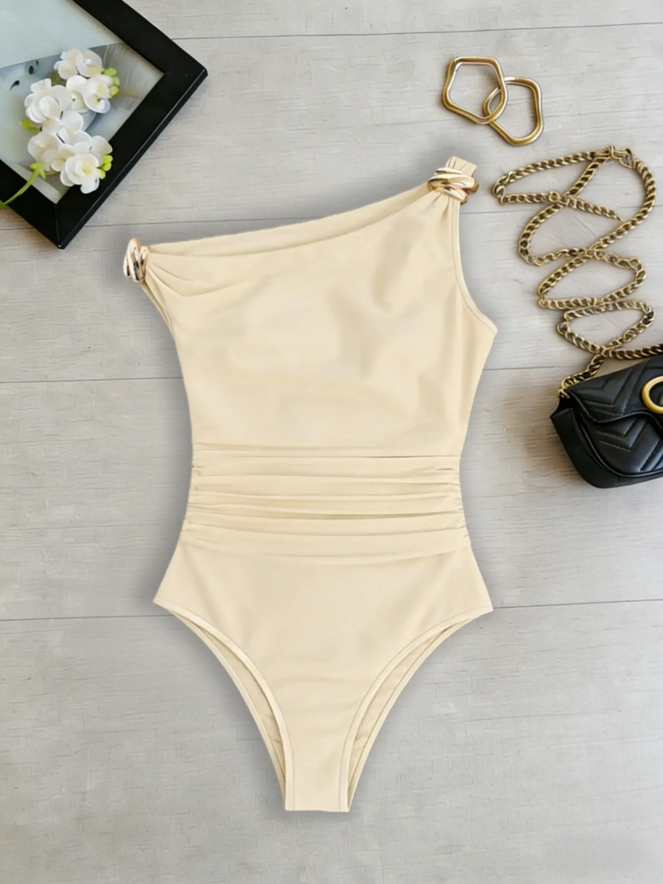 Women's Asymmetric One-Shoulder Bodysuit with Single-Side Buckle, Elastic Waist, Stretchy, Plain Surface, Casual Style, Fitted Fit
