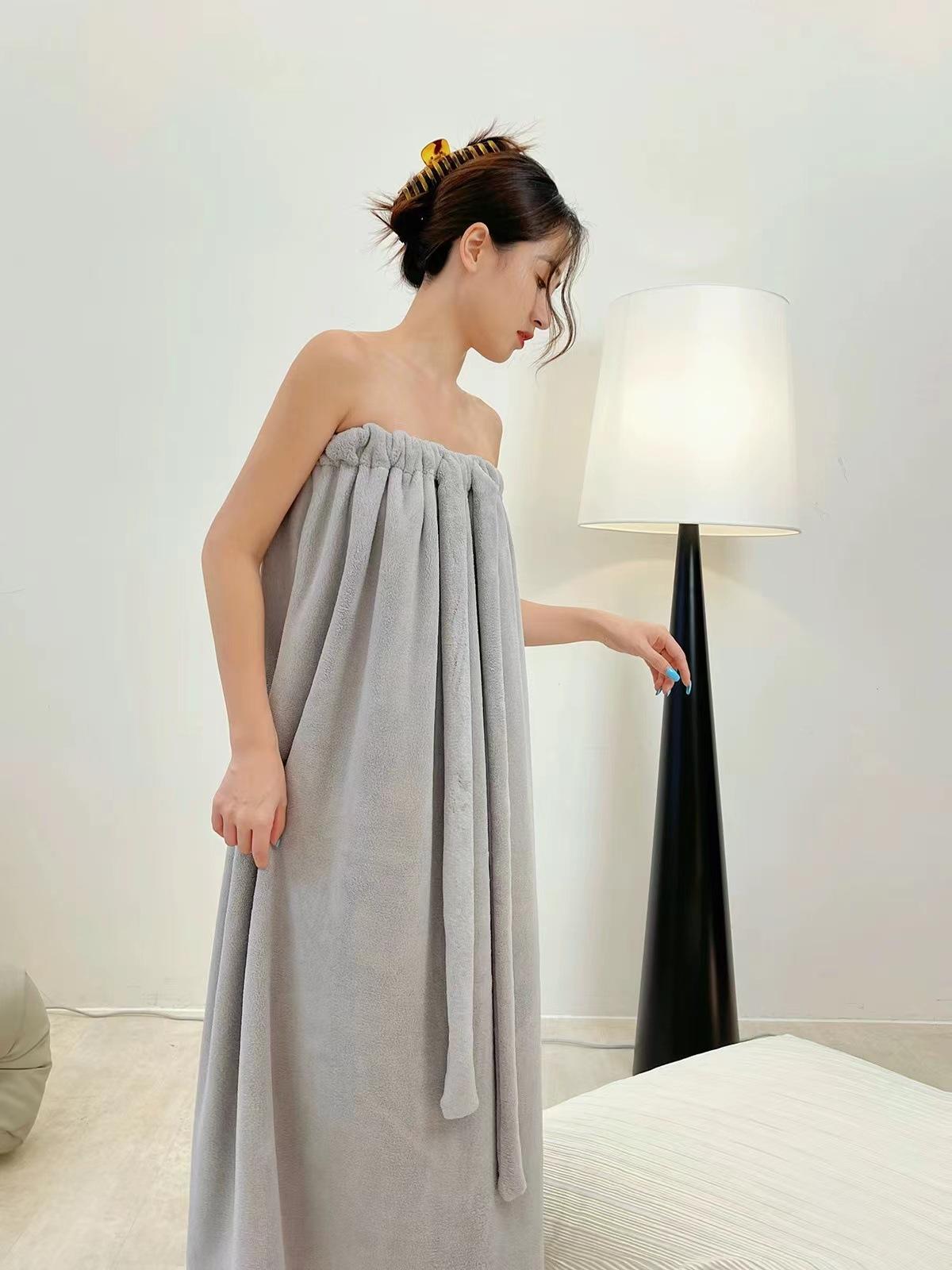 Women's Wearable Bath Towel Dress, Soft Absorbent Strapless Bath Robe, Summer Spa Shower Wrap for Home