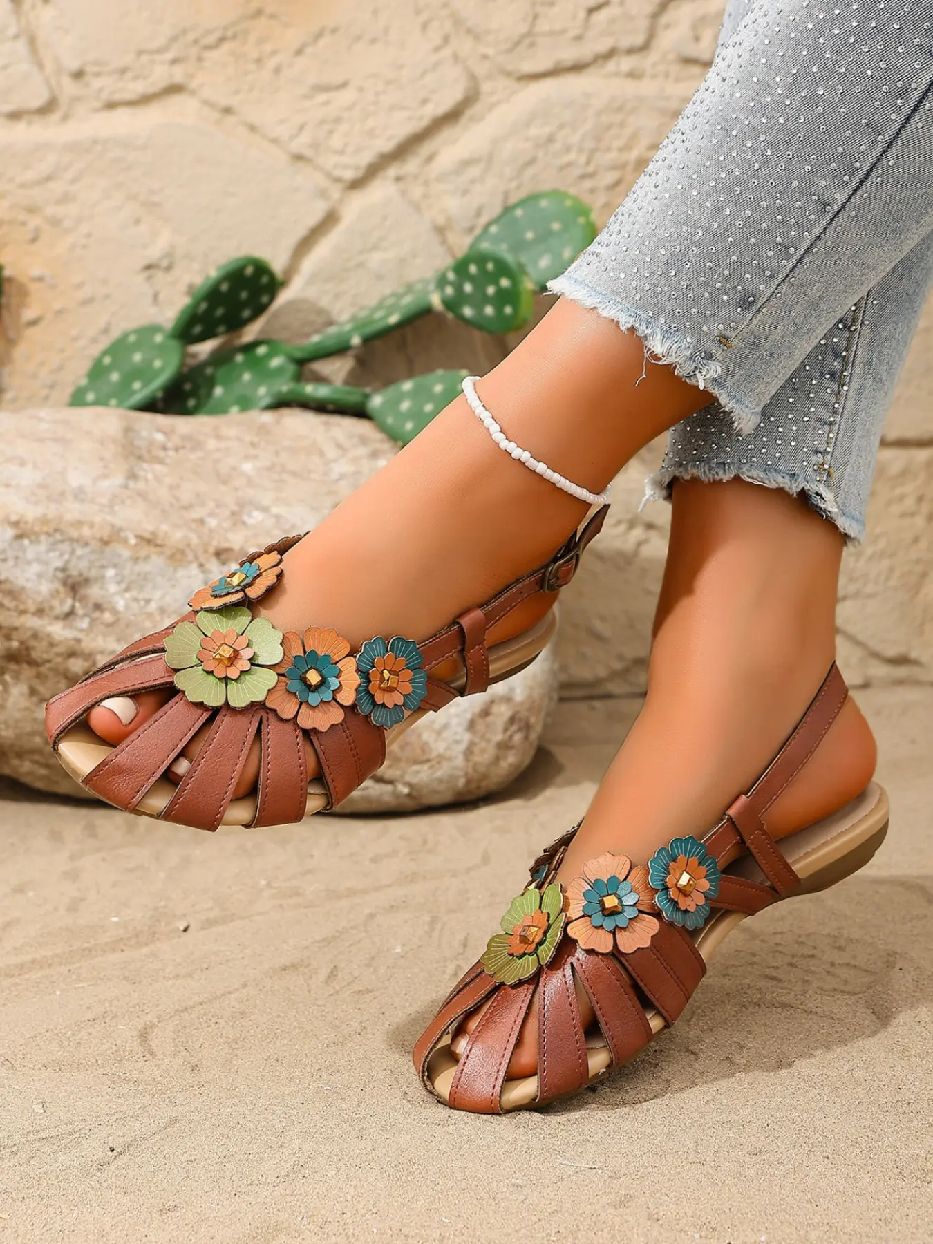 Summer New Ethnic Style Floral Sandals, Flat Heel Open Toe Back Strap Design, Vintage Casual Outdoor Wear Women's Shoes