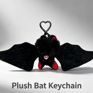 New Folding-Wing Bat Keychain, Creative Animal Pendant with Foldable Wings, Bag and Key Ornament, Cute Keychain Accessory, Animals Keychain Decor