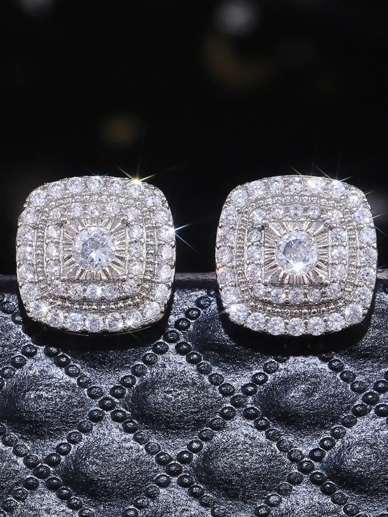 1 Pair Fashion Hip Hop Synthetic Zirconia Geometric Square Stud Earrings, Unisex Trendy Jewelry for Women and Men, High Quality Sparkling Daily Wear Trendy Fashionable Accessories
