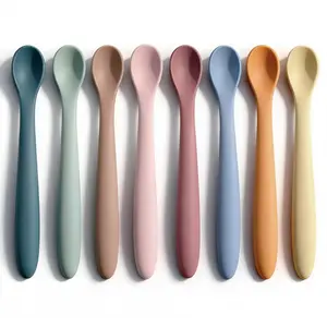 4/6 Pack Silicone Feeding Spoons, Training Spoon Set for Children, Soft Head First Stage Self-Feeding Utensils