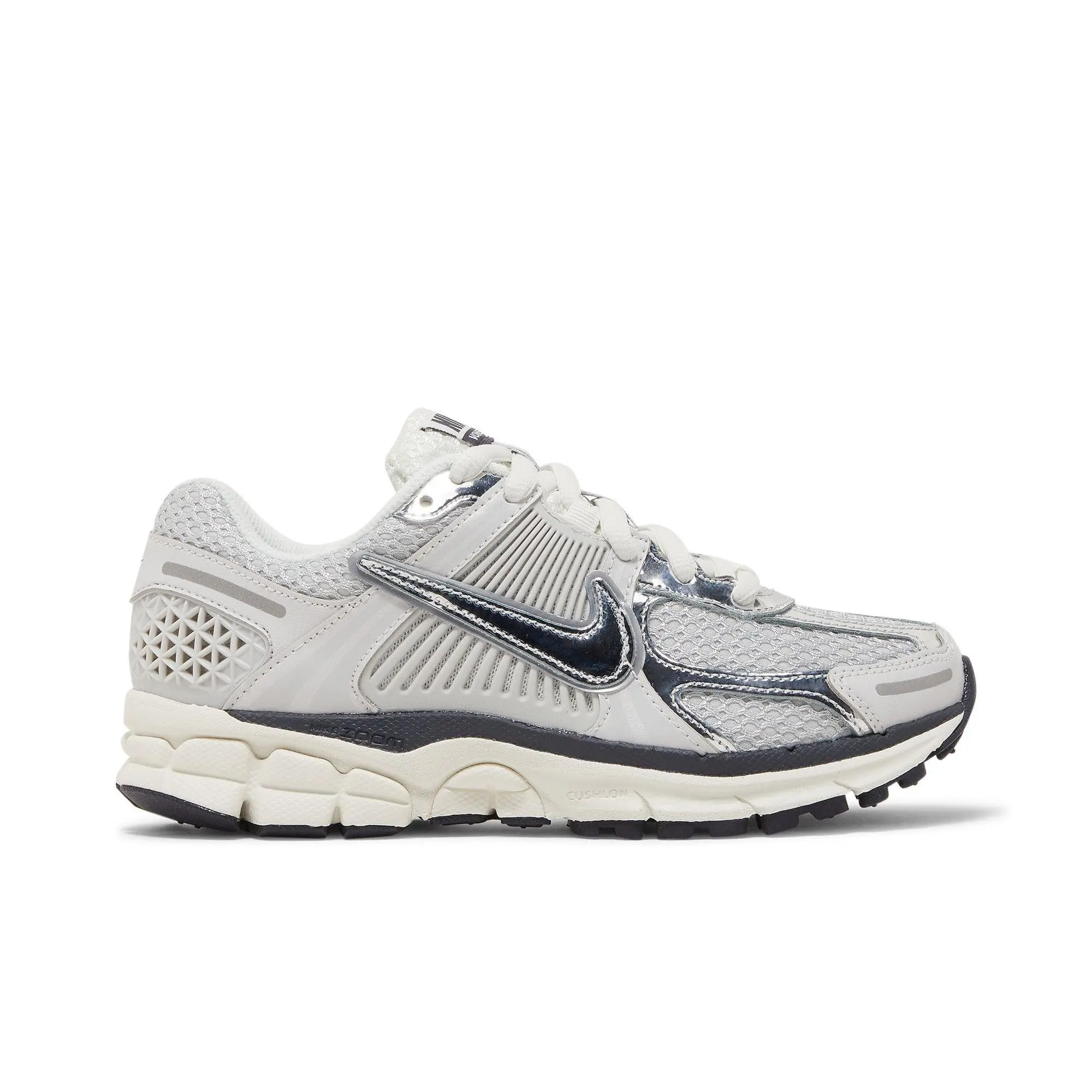 Nike Womens Air Zoom Vomero 5 'Photon Dust Metallic Silver' (women's sizes) Photon Dust/Chrome/Gridiron/Sail running shoes FD0884 025