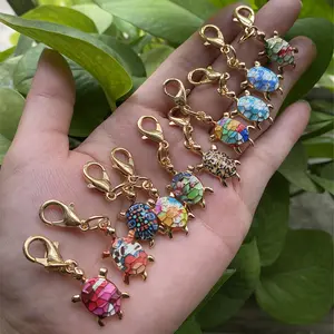 [Garden Gnome Keychain Set] 10-piece Garden Gnome Keychain Set, Cute and Stylish, with Various Designs Suitable for Decorating Backpacks, Wallets, Handbags, and Casual Shoes, Available in Multiple Colors