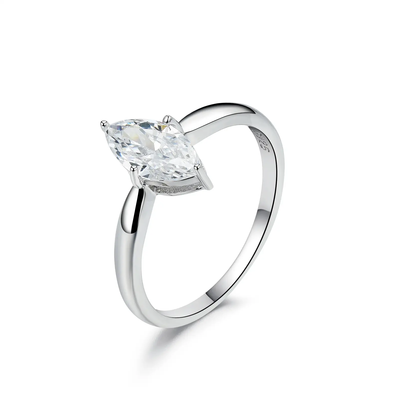 Women’s S925 Silver 1 Carat Moissanite Horse Eye Design Closed Setting Wedding Band