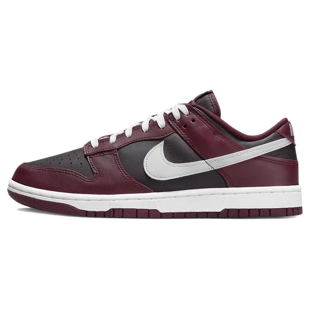 Nike Dunk Dark Beetroot Low-Top Men's Sneakers in Red and Black Verifiable, with credentials and supporting global authentication