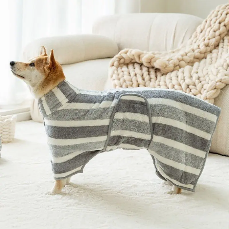 Dog Bathrobe Full Coverage Thick Absorbent Cleaning Towel, Teddy Golden Retriever Cat Pet Bath Large Towel, Pet Grooming Essentials