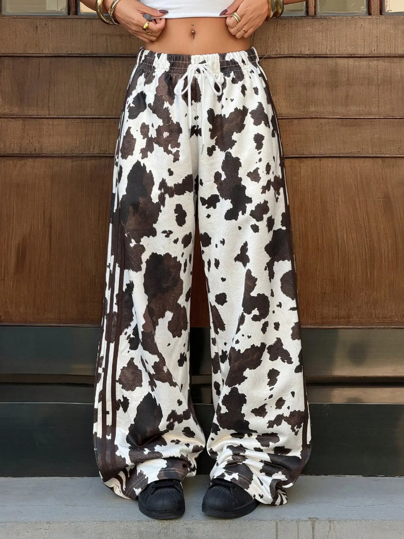 Women's Casual Cow Print Drawstring Wide Leg Pants, Mid Waist with Pockets, Comfortable and Fashionable, All Seasons Everyday Wear