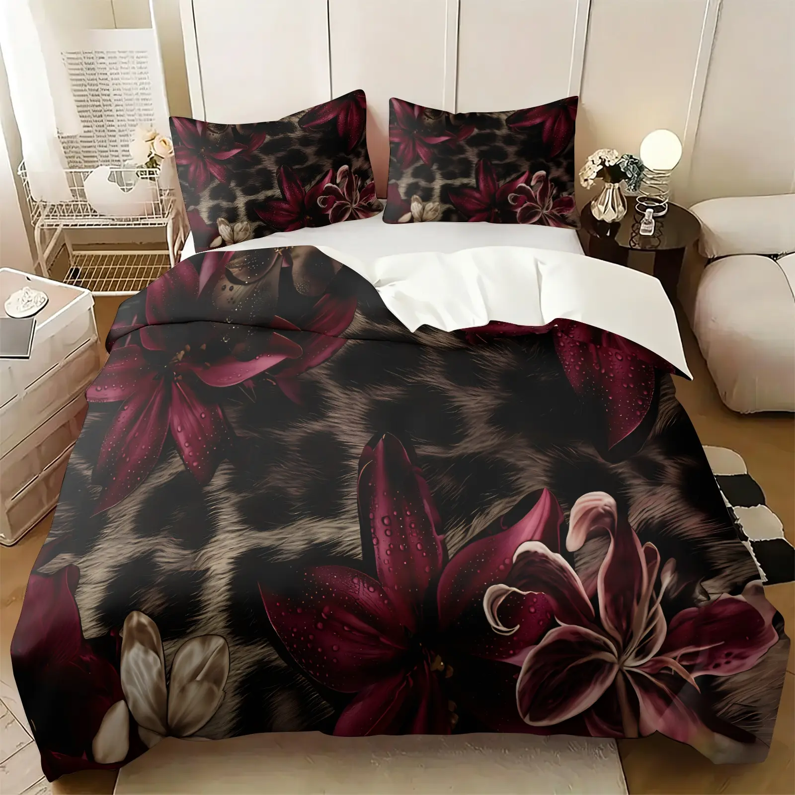 Leopard Print Burgundy Lily Duvet Cover Set, 1 Duvet Cover and 1-2 Coreless Pillowcases, Soft Breathable, Dark Furry Leopard Print Floral Bedding, Retro Glam Bed Set, Wild Chic Bedroom Decor & Elegant Gift For Vintage Chic Bedroom Lovers