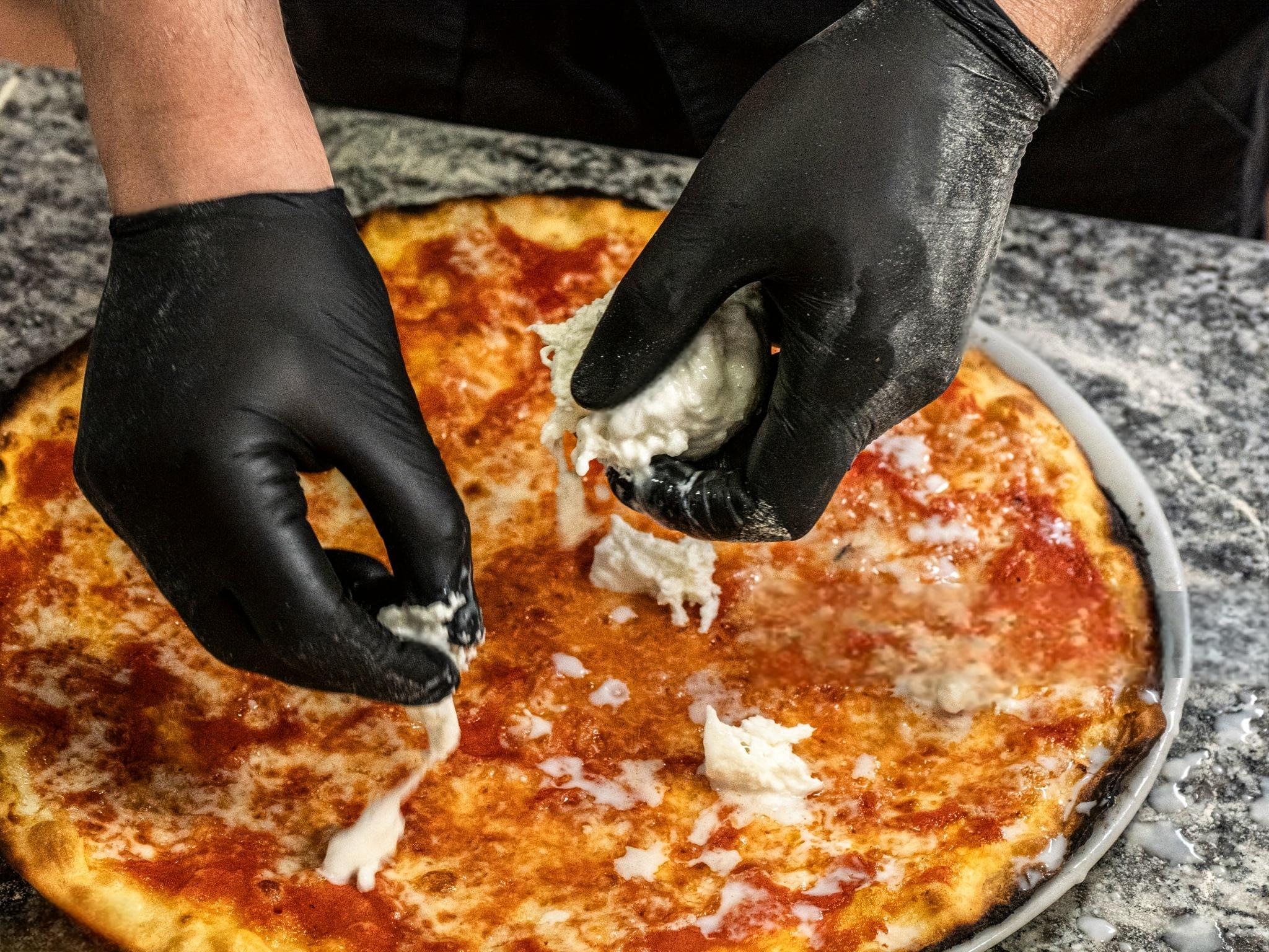 Nitrile Gloves 50pcs Black/White/Blue/Pink/Purple Nitrile Disposable Gloves |   Cleaning Gloves,Durable, Latex Free, Thickened Design for Kitchen, Tattoo, Beauty Salon, Bathroom Cleaning - Large Medium Small,Oil-proof,Waterproof,Essential for Home