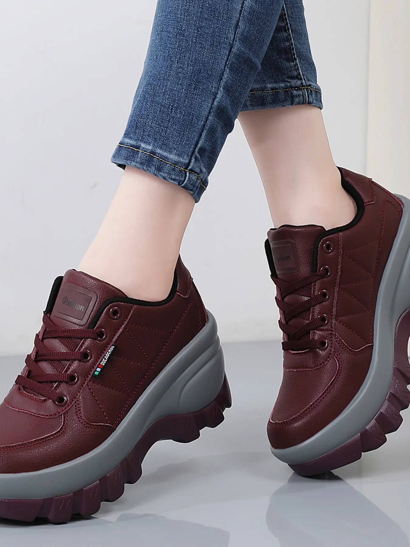 Women's Thick Sole Height-Boosting Outdoor Casual Shoes, Colorblock Anti-Slip Breathable Comfortable Commuter Dad Shoes, Platform Low Top, Casual Fashion Shoes