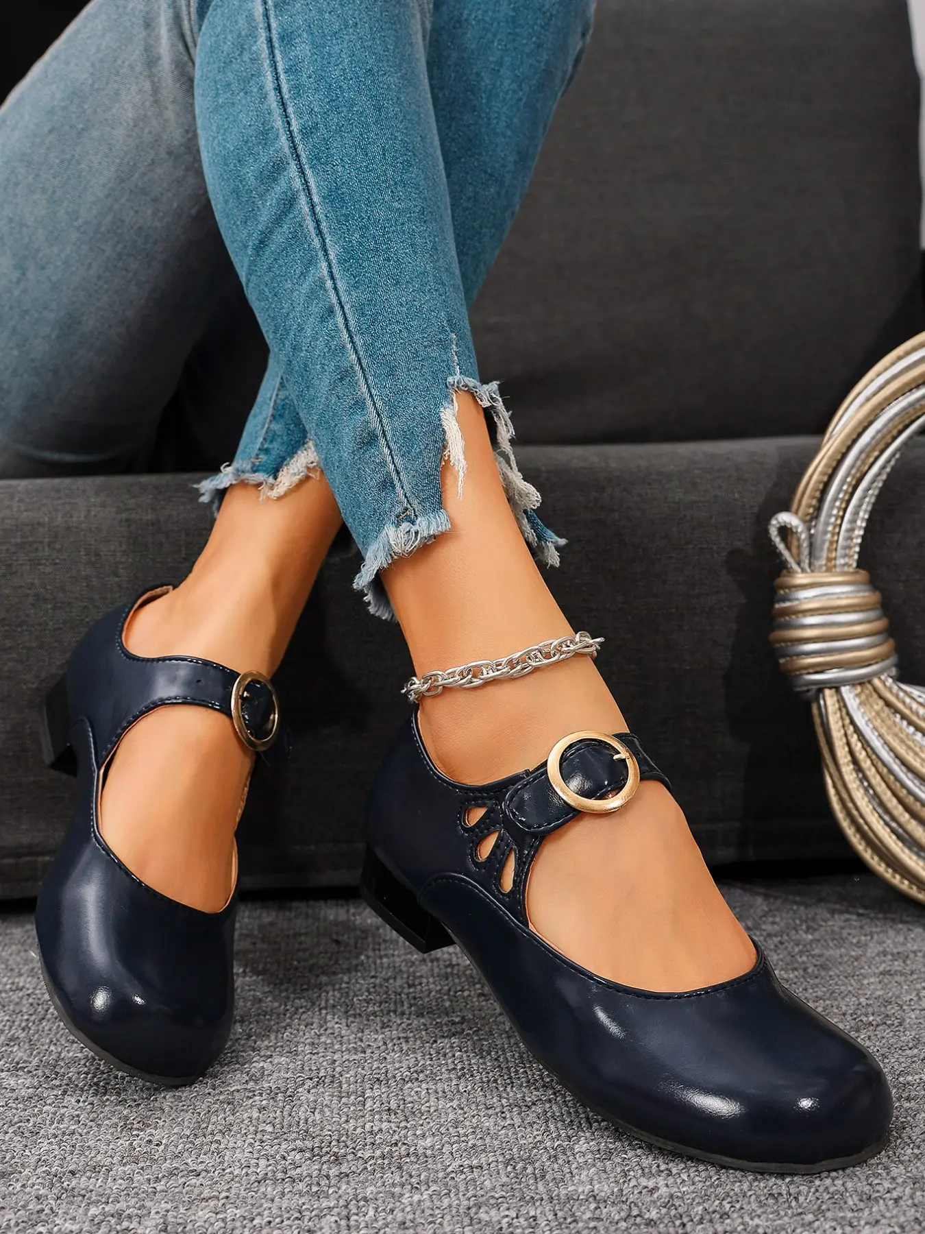 Plus Size 35-43,2026 New Style, Classy, Shiny Round Toe Cut Out Buckle Strap Low Heel Mary Jane Shoes,Soft Sole Soft Surface Breathable Casual Women Shoes,Non-Slip Rubber Platform Sole,Vintage Style Ladies Dress Shoes for Daily Com
