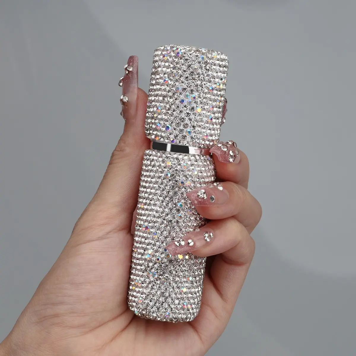 1pc Sparkling Mini Spray Bottle With Rhinestone Inlay Cosmetic Spray Bottle Travel-Size Sprayer For Essential Oils And Perfume Samples Vacuum Pressure Dispenser Refillable Perfume Bottle Perfume-Free