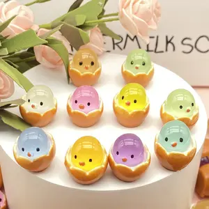 12pcs/24pcs Mini Glow-in-the-Dark Chick Figurines,Cute Figurines, Cartoon Eggshell Chicken Resin Ornaments, Decorative Sculptures, Perfect For DIY Fairy Gardens, Desktop Decorations, Garden Ornaments, Bonsai Displays, Holiday Decor,Christmas Statues
