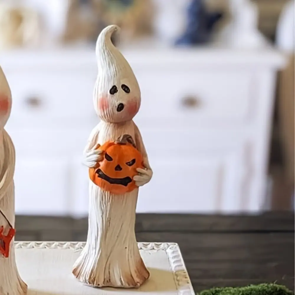 Halloween Statue with Smile, Boo Pumpkin Design, Perfect for Festive Decorations, Ideal for Home & Party Settings, Unique Halloween Ornament