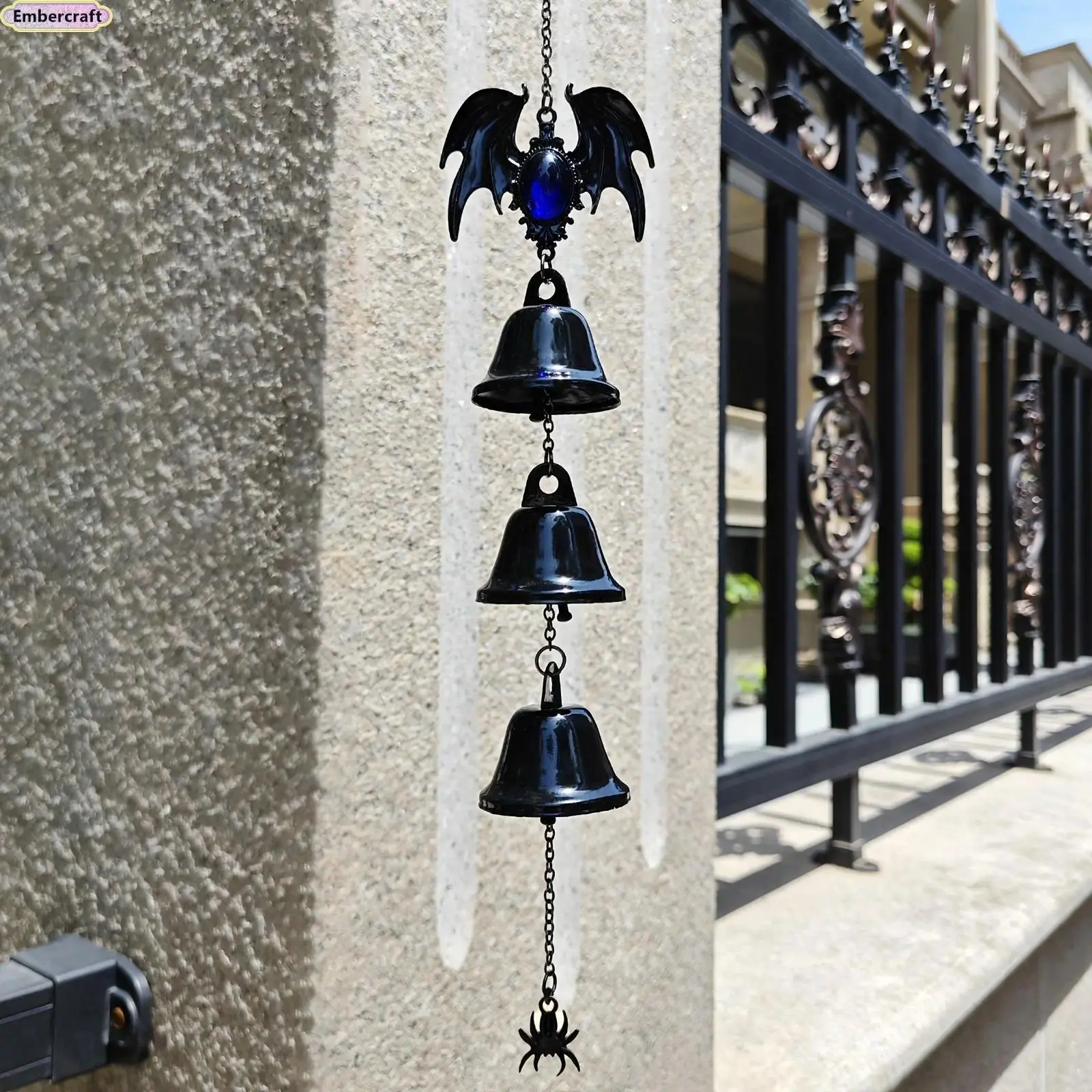 Gothic Bat Wing Wind Chime - Black Metal Bells, Dark Aesthetic Spider Charm, Ruby-Sapphire Hanging Ornament with Hanging Chain, Witchy Halloween Porch Yard Outdoor Decor, Unique Gift for Horror Fans