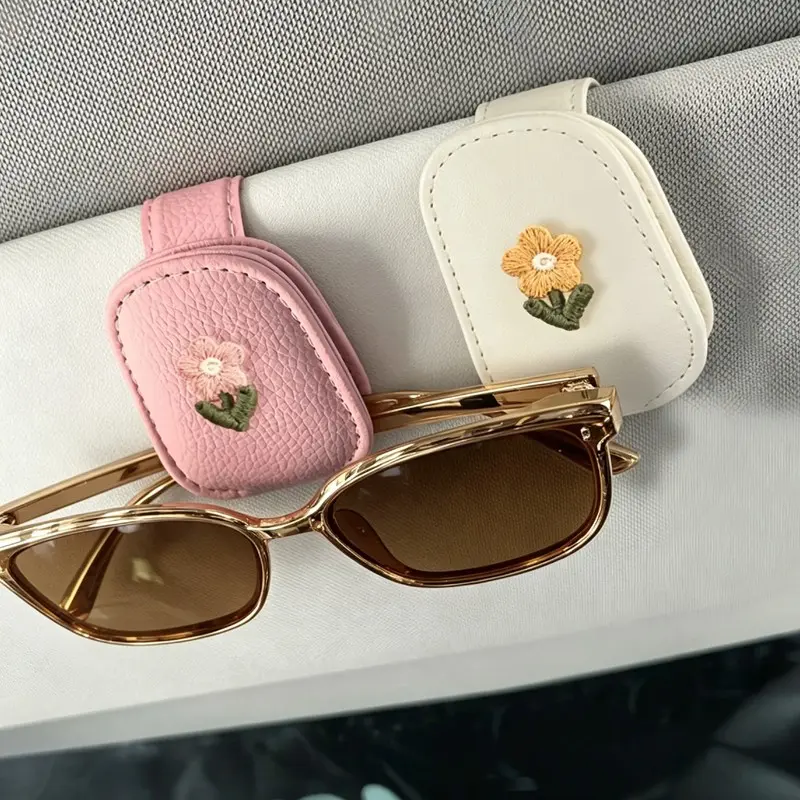 Embroidered Flower Fashion Sunglass Holder, Creative Car Sunshade Clip, Multi-Functional Ticket Organizer, Fun Car Decor, Easy Sun Glasses Storage, Sunglasses Holder For Car