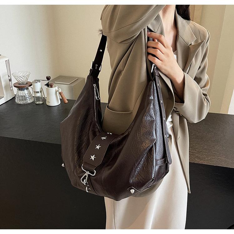 Large Capacity Bag for Women – Casual Fashionable Retro Crossbody Bag with Shoulder Strap – High-End Style Dumpling Bag Trend