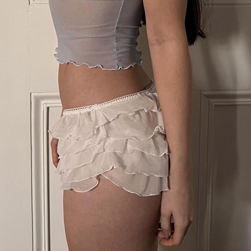 Lamuusaa y2k Bloomers Women Aesthetic Mini Bow Elastic Waist Low Rise Layered Ruffle Under Shorts for Dresses Summer Clothes
