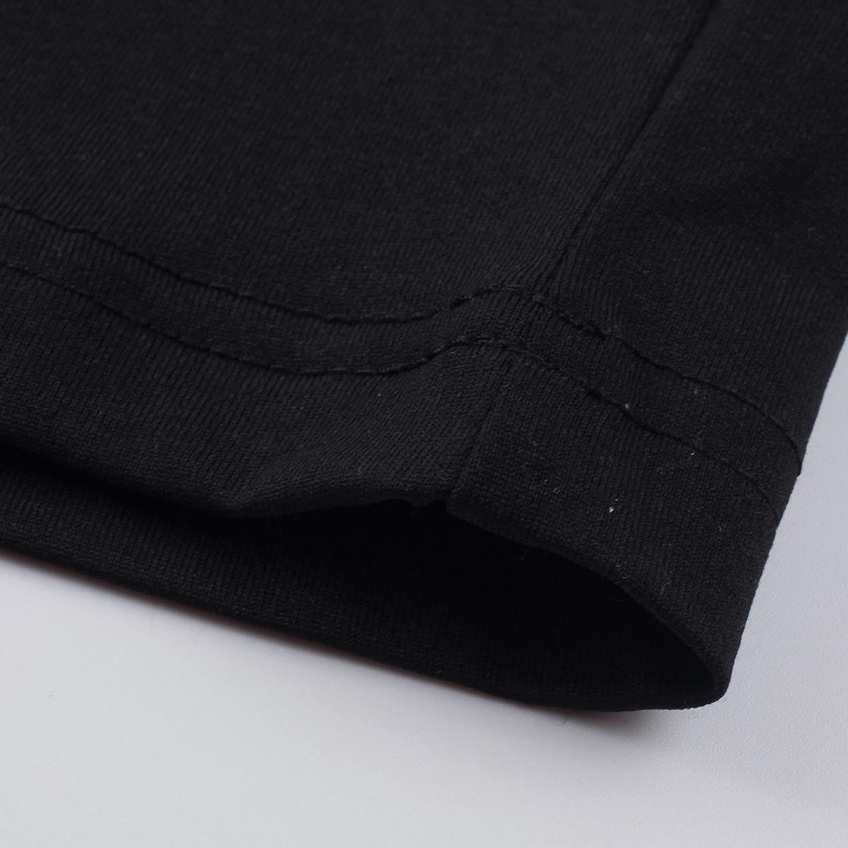 Minimalist Crewneck Muscle Core Mens Timeless Sleeveless Tank with Clean Stitched Detail and Lightweight Quick Dry Fabric for Fitness Training and Summer Daily Wear