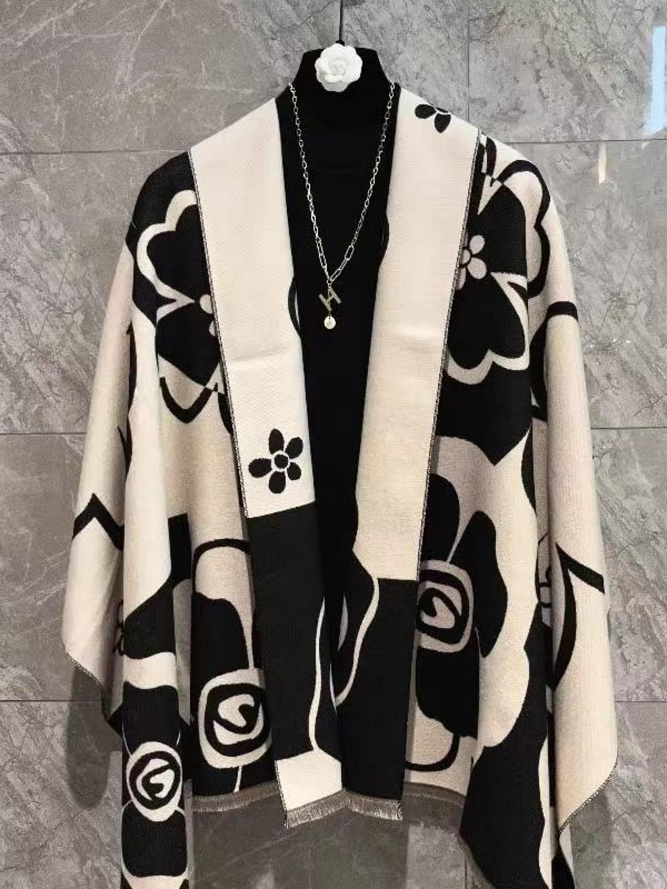 Women's Vintage High-End Plaid Jacquard Knit Scarf, Warm Fashion Accessory for Daily Wear & Air Conditioning Use, Floral Pattern Shawl