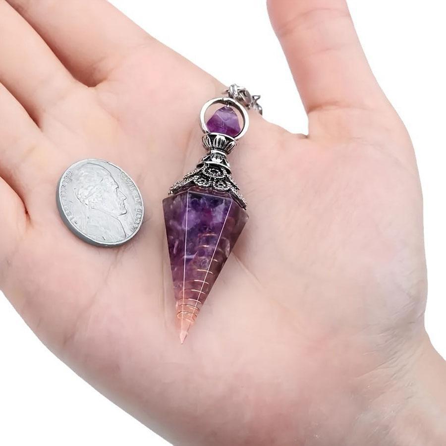 Vintage Style Colorful Crystal Pendulum, 1 Count Gemstone Rainbow Crushed Stone Resin Spiritual Pendulum Accessory, Retro Natural Crystal Pendant for Home Office Dormitory School Car