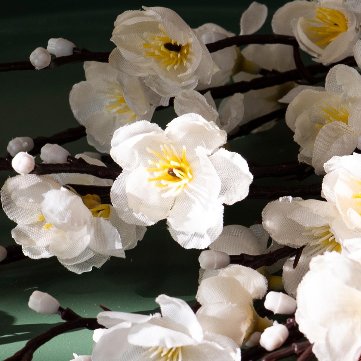 Chinese-style artificial plum blossom, faux flower, winter plum, peach blossom branches, wedding home desktop decoration, floral arrangement, dried flower bouquet