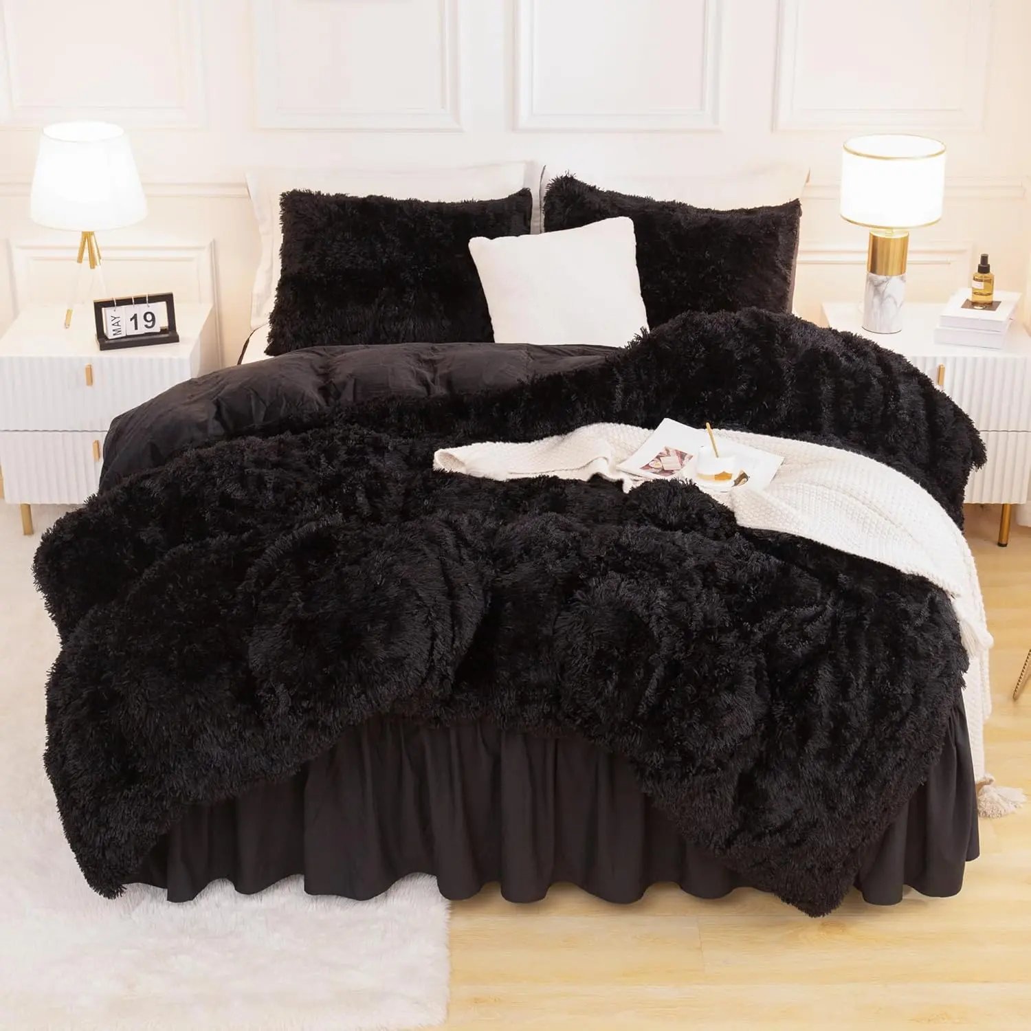 Queen Comforter Set Black, Winter Faux Fur Warm Soft Plush Bedding Comforter Set (1 Velvet Comforter & 2 Pillowcases), Fuzzy Thick Puffy Comforters Bed Set