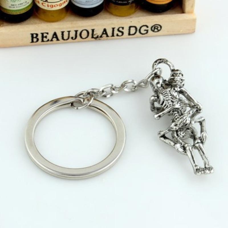 Skeleton Couple Keychain